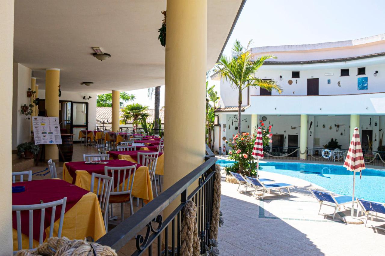 Hotel L'Ancora Capo Vaticano Exterior foto