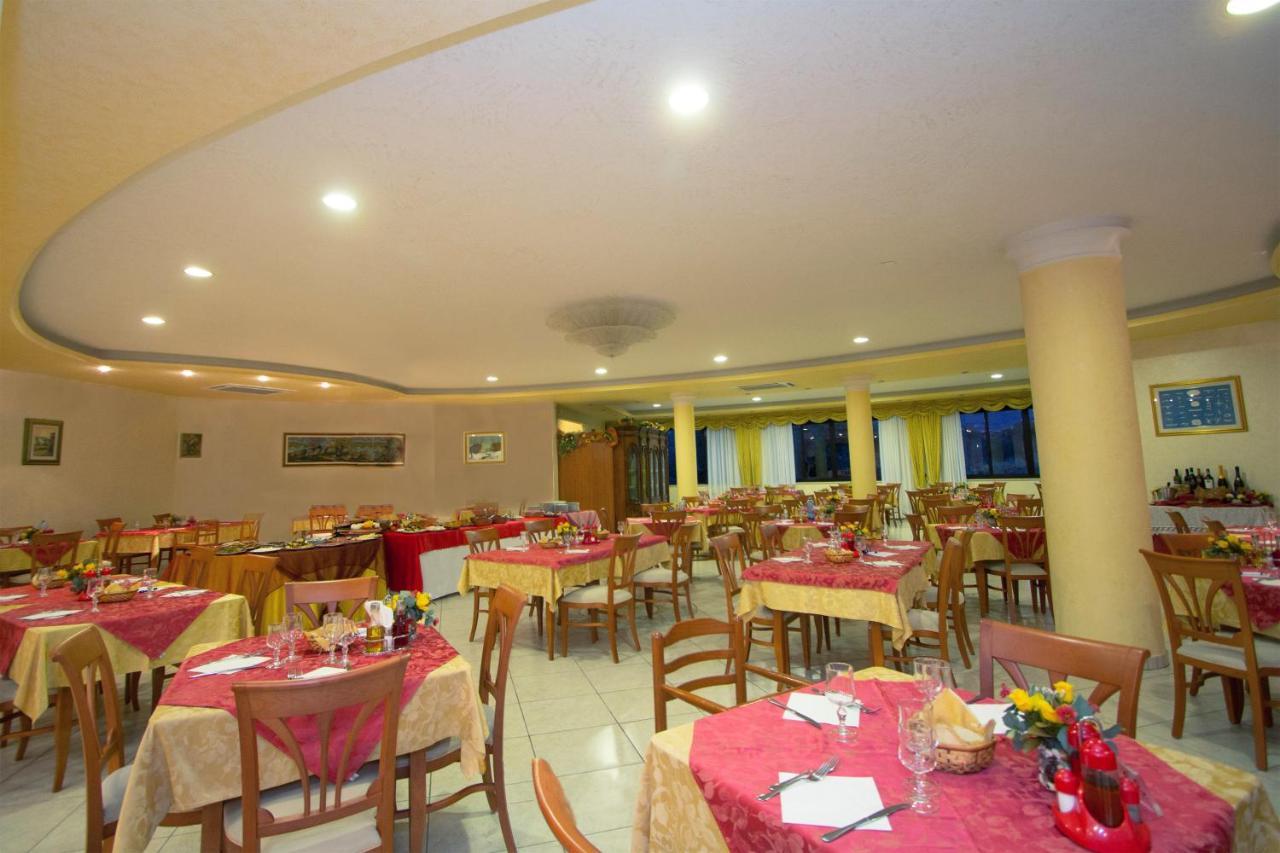 Hotel L'Ancora Capo Vaticano Exterior foto